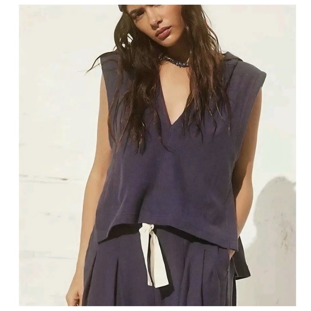 Free People Beach Day Tripper Navy Blue Ribbed Sleeveless Hoodie Vest Medium
